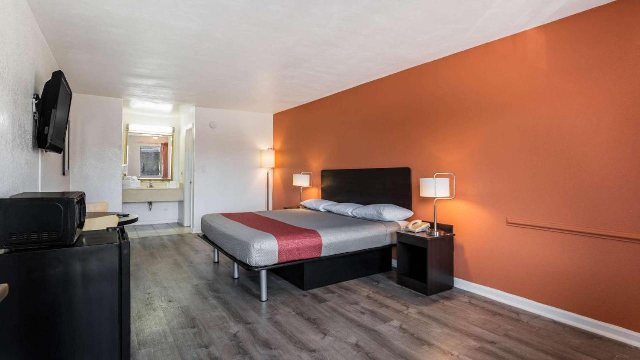 Motel 6-Portsmouth, Va Eksteriør billede
