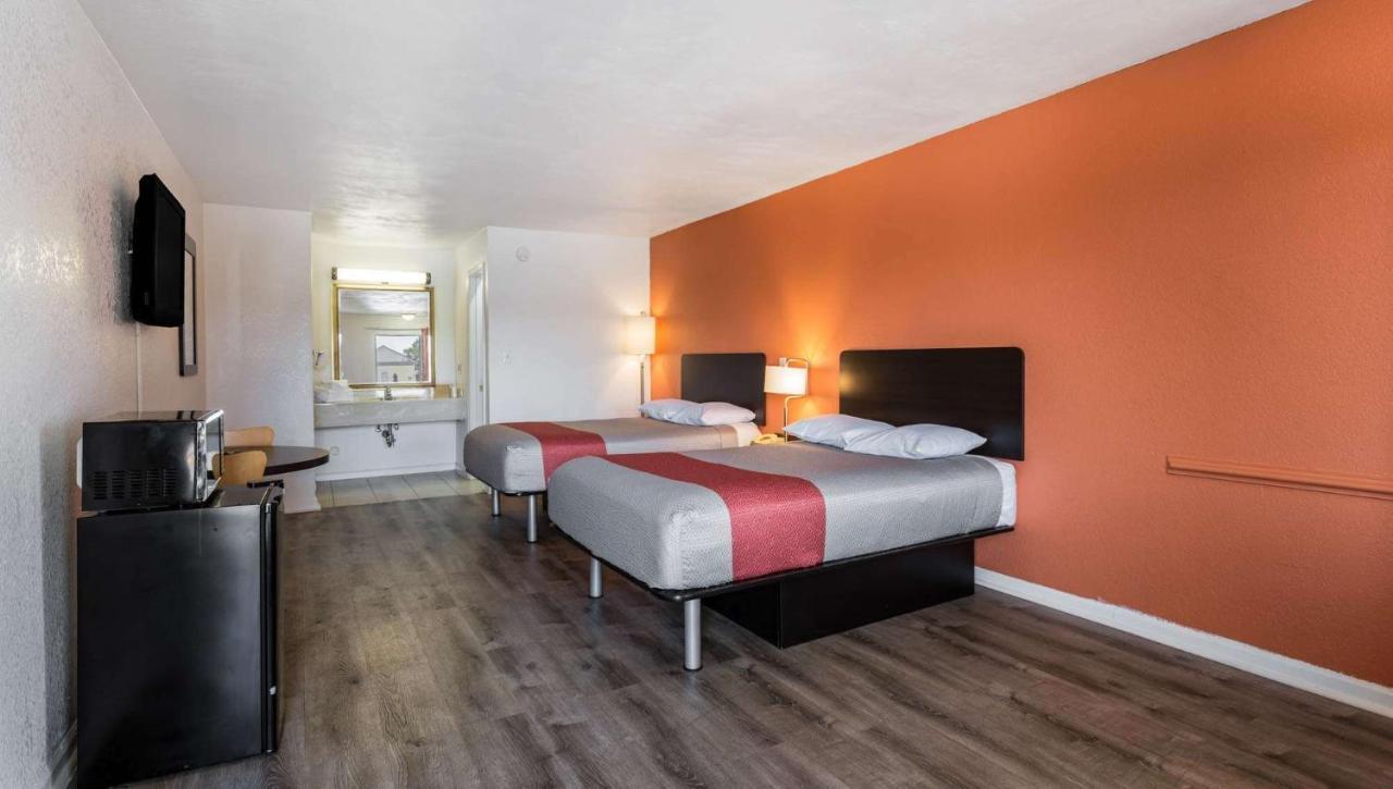 Motel 6-Portsmouth, Va Eksteriør billede