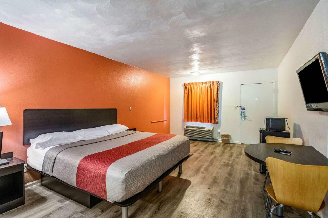 Motel 6-Portsmouth, Va Eksteriør billede