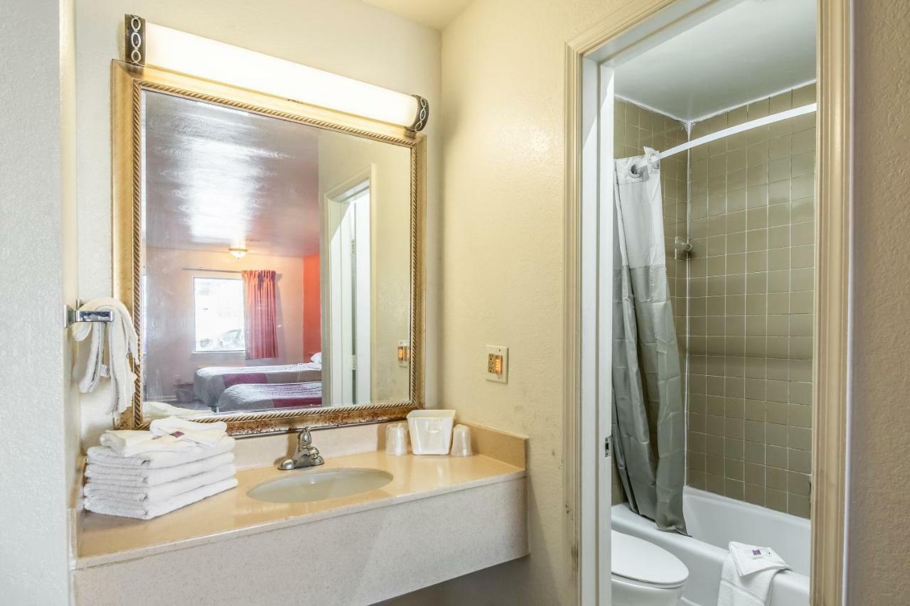 Motel 6-Portsmouth, Va Eksteriør billede